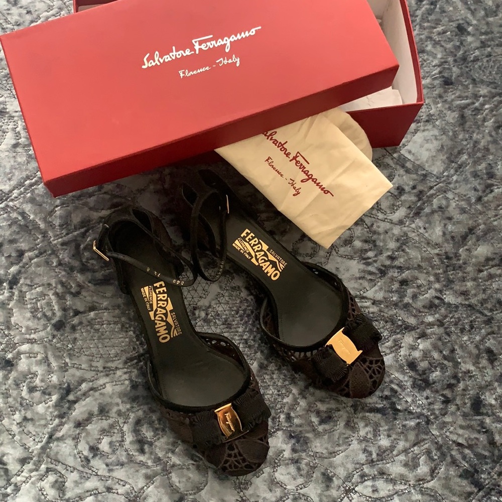 Salvatore Ferragamo “Enny” Lace Tie Pump (sz 7.5)